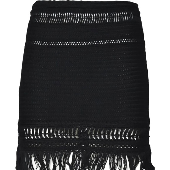 Isabel Marant Arden’s crochet black skirt - Picture 1 of 3